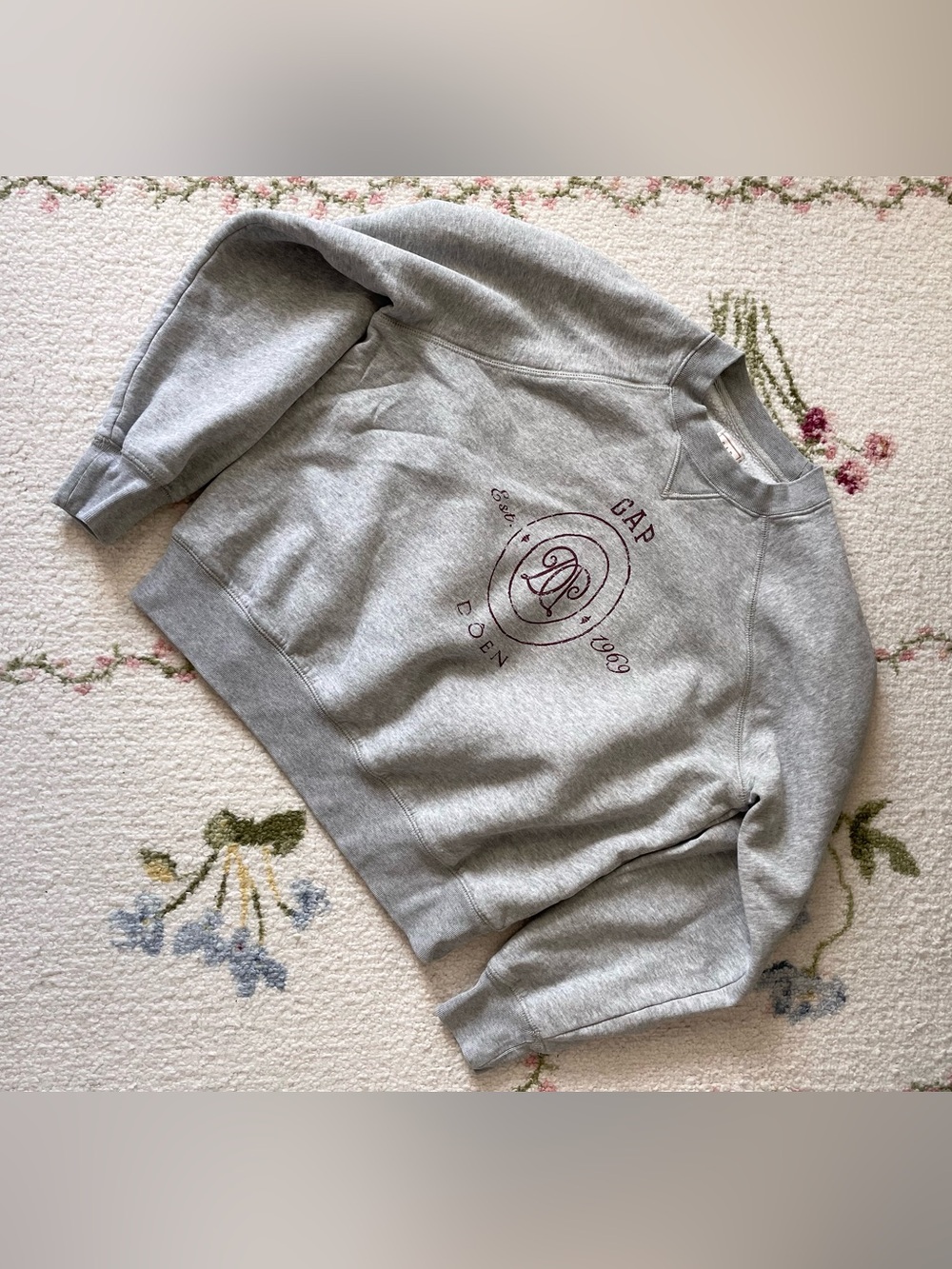 Gap x DÔEN Logo Sweatshirt